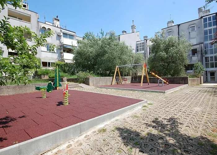 Апартаменты With Parking Space Njivice, Krk - 22769